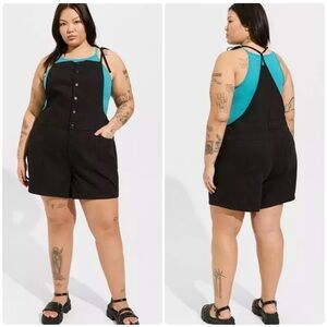 NEW Torrid Lightweight Denim Shortalls in Black Sz 16 Short Overalls Casual